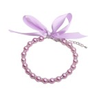 Bow-embellished pearl pet collar
