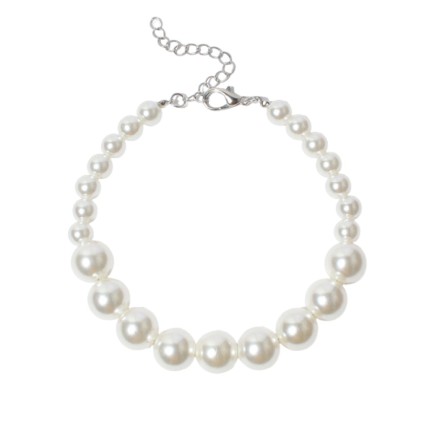 Sweet and cute pearl chain necklace