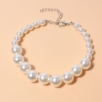 Sweet and cute pearl chain necklace
